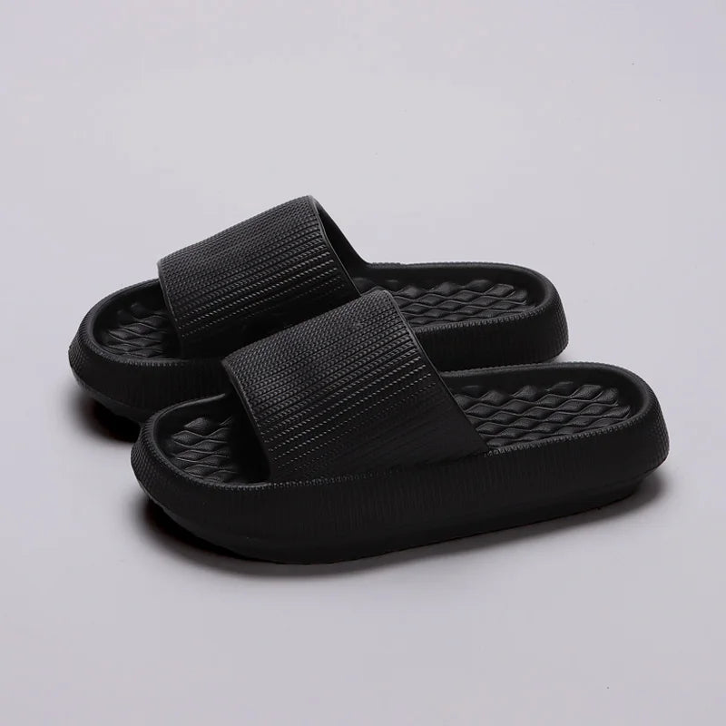 Chinelos de nuvem de plataforma grossa feminina  Soft Sole Pillow Slides Summer Beach